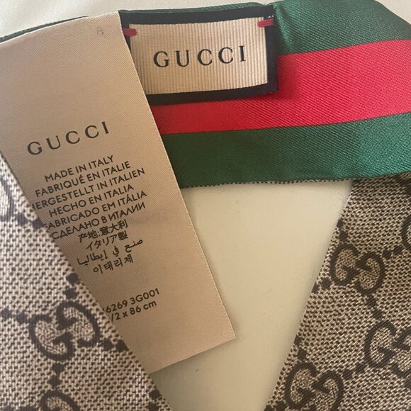 Brand New Unused with gift boxTotal length: GUCCI Cute Neck Bow Scarf GG Pattern - Picture 4 of 6